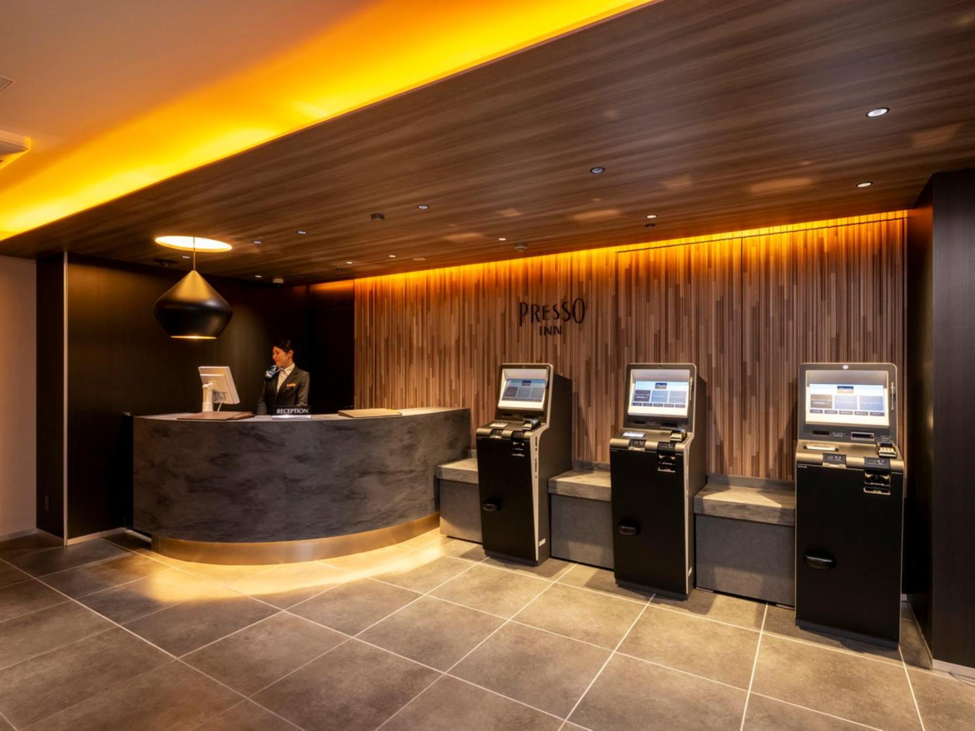 Keio Presso Inn Tokyo Station Yaesu — Photos 1